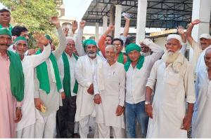 देवल में भाकियू का आंदोलन तेज, गुरुद्वारा बचाने की मांग पर अड़े किसान