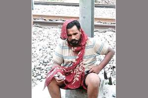 Railway: बदमाशों ने चलती ट्रेन से दिया युवक को धक्का, डेरा श्रद्धालु ने ऐसे बचाई जान