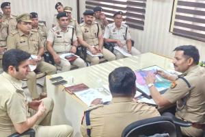 Kanwar Yatra: कांवड़ यात्रा के मद्देनजर यूपी व हरियाणा के पुलिस अफसरों के बीच बैठक सम्पन्न