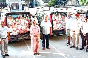 विधायक ने बाढ़ पीड़ितों के लिए भेजी राशन किटें