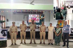 थाना सिरसागंज पुलिस ने नये आपराधिक कानूनों के प्रति इंदिरा मेमोरियल सेकेंडरी स्कूल में किया जागरूक