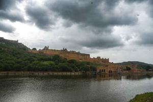 Rajasthan Weather Update: राजस्थान मौसम विभाग ने बारिश को लेकर जारी किया बड़ा अपडेट