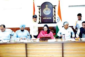प्रदेश के अस्पतालों के लिए आधुनिक उपकरणों व जीवनरक्षक दवाओं को मंजूरी