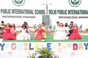बाल दिवस पर डीपीआईएस में हुआ दोस्ताना वॉलीबॉल मैच आयोजित