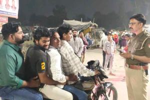 Traffic Challan: दभेड़ी खुर्द चौकी प्रभारी ने 25 वाहनों के किये चालान, एक बाइक की सीज