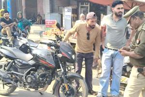 Traffic Challan: किलागेट चौकी प्रभारी ने 24 बाइकों के किये चालान, एक सीज