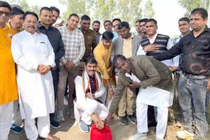 3 करोड़ रुपए से सुधरेगी पुंडरी हल्के की सड़को की हालत, विधायक ने किया उद्घाटन व शिलान्यास