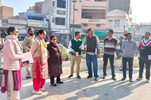 डीसी ने राज्यपाल के दौरे को लेकर प्रबंधों का जायजा लिया