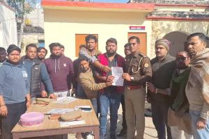 बजरंग दल ने गोहत्या पर रोक लगाने की मांग को लेकर एसपी को ज्ञापन सौंपा