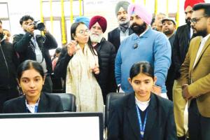 Punjab School News: पंजाब के सरकारी स्कूलों में ए.आई.-आधारित करियर मार्गदर्शन कार्यक्रम लागू