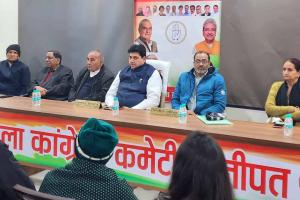 आधुनिक भारत के निर्माण में कांग्रेस का अहम योगदान- कमल दीवान