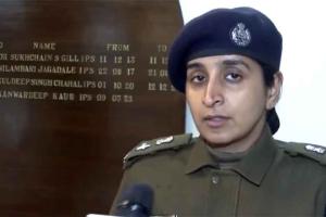 चेन्नई हाई अलर्ट पर, 25,000 से अधिक पुलिसकर्मी तैनात, जानें क्या है माजरा?