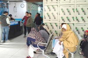 Medical Camp: कस्बे के आयरा हॉस्पिटल में फ्री मेडिकल कैम्प का आयोजन