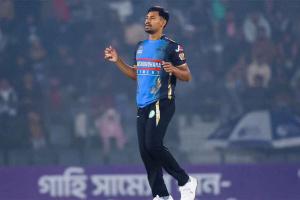Mustafizur Rahman Released in KKR: शाहरुख़ की KKR ने मुस्तफिजुर रहमान को टीम से निकाला, BCCI के थे निर्देश