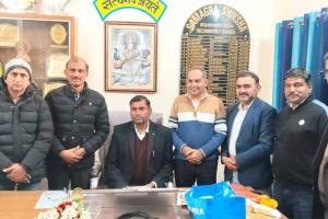 नव पदोन्नत खंड शिक्षा अधिकारी भागा राम ने संभाला रानियां का कार्यभार