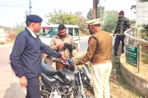 Traffic Challan: ट्रैफिक नियम तोड़ने वालों के किए चालान