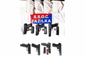 Punjab Police: पंजाब पुलिस ने क्रॉस-बॉर्डर ड्रग और हथियारों की तस्करी करने वाले कार्टेल का भंडाफोड़ किया, एक आरोपी गिरफ्तार