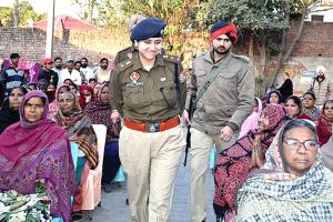 ‘पुलिस सिर्फ घर तोड़ती ही नहीं, जोड़ती भी है’ 