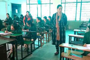 10th, 12th Exams: 10वीं व 12वीं की परीक्षाएं स्थगित, युद्ध जैसे हालात के बीच सरकार ने लिया ये बड़ा फैसला