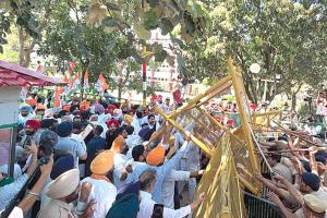 लालजीत भुल्लर की गिरफ्तारी को लेकर चंडीगढ़ में अकाली-भाजपा और कांग्रेस का संयुक्त प्रदर्शन