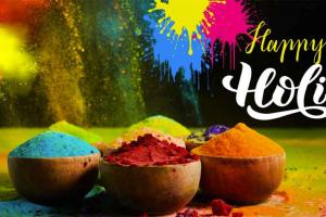 Holi 2026: 4 दशक बाद भी ‘रंग बरसे’! होली के रंग को और गाढ़ा करता है यह आइकॉनिक सॉन्ग