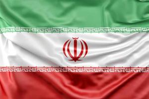 US Iran War Update: बदले की आग में जल उठा ईरान! ”अमेरिका भाग नहीं सकता”