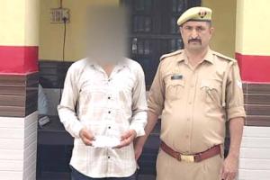 कैराना पुलिस ने पकड़ी 30.40 लाख की स्मैक, तस्कर गिरफ्तार