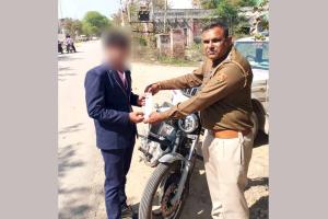 Bullet Bike Challan: खरखौदा ट्रैफिक पुलिस ने बुलेट पटाखा मोटरसाइकिल का काटा 33,500 का चालान, बाइक की इम्पाउंड