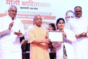 नौ वर्षों में 9 लाख सरकारी नौकरियां, यूपी बना देश का ग्रोथ इंजन: सीएम योगी 