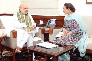 Amit Shah: पूर्व सांसद परनीत कौर ने केन्द्रीय गृह मंत्री अमित शाह से की मुलाकात