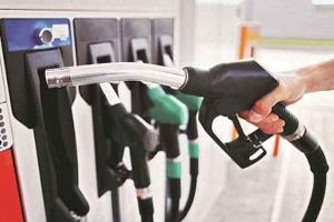 Petrol-Diesel News: अब केवल पेट्रोल की खुले कंटेनरों में बिक्री पर रोक, डीजल को लेकर मिली राहत