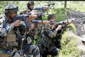 Dantewada Naxal Encounter: दंतेवाड़ा में सुरक्षाबलों-माओवादियों के बीच मुठभेड़ में 5 लाख का इनामी नक्सली ढेर