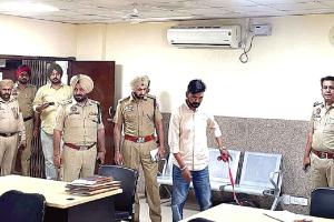 Bomb Threat: फिरोजपुर कोर्ट कॉम्प्लेक्स को बम से उड़ाने की धमकी के बाद पुलिस ने चलाया तलाशी अभियान