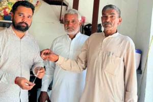 Honesty: ब्लॉक धमतान साहिब के डेरा प्रेमी सहित सरसा के एएसआई ने दिखाई कर्तव्यनिष्ठा