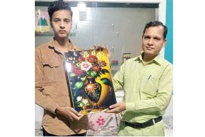 उर्दू विषय में शानदार सफलता, मोहम्मद समीर ने बढ़ाया शहर का मान