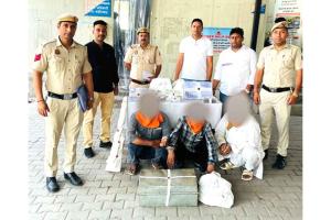 Delhi Police: दिल्ली पुलिस ने अवैध हथियारों का बड़ा नेटवर्क पकड़ा, 3 आरोपी गिरफ्तार