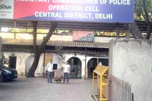 New Delhi Railway Station: नई दिल्ली रेलवे स्टेशन के पास पुलिस ने ने झपटमार को पकड़ा, कई वारदातों का खुलासा