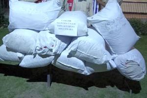 अनंतनाग में ड्रग्स रैकेट का भंडाफोड़, भारी मात्रा में नशीला पदार्थ बरामद, 4 तस्कर गिरफ्तार