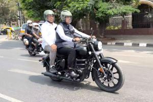 Maharashtra Cabinet Meeting: महाराष्ट्र की देवेंद्र फडणवीस सरकार का बड़ा फैसला! मंत्रियों के काफिले होंगे आधे