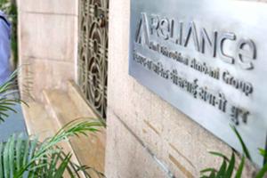 Reliance ADA Group: मुंबई में रिलायंस एडीए समूह के 17 ठिकानों पर CBI रेड, जांच जारी