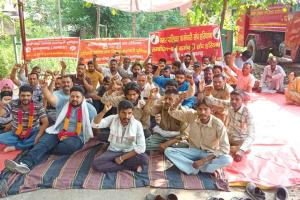 प्रदेश सरकार अड़ियल रवैया छोड़ फायर व सफाई कर्मचारियों की मांगो का हल निकाले: सीटू 