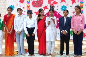 दशमेश पब्लिक स्कूल में मदर्स डे धूमधाम से मनाया गया