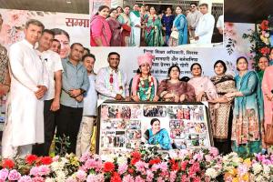 36 साल 7 माह की सेवा के बाद सेवानिवृत्त हुईं डीईओ सुनीता साईं, भव्य समारोह में दी भावभीनी विदाई