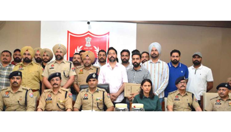 Punjab Railway Track Blast: पंजाब में आतंकी मॉड्यूल का भंडाफोड़, पुलिस ने चार आरोपियों को दबोचा