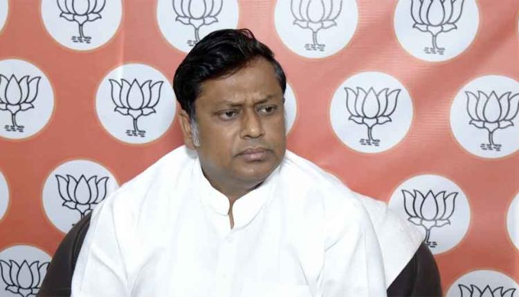 पश्चिम बंगाल चुनाव को लेकर इस केंद्रीय मंत्री ने किया बड़ा दावा, ''दो-तिहाई बहुमत के बनेगी भाजपा सरकार''