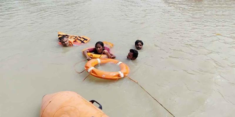रहस्यमयी परिस्थितियों में युवक लापता, नहर किनारे मिली बाइक, एनडीआरएफ की बुलाई टीम 