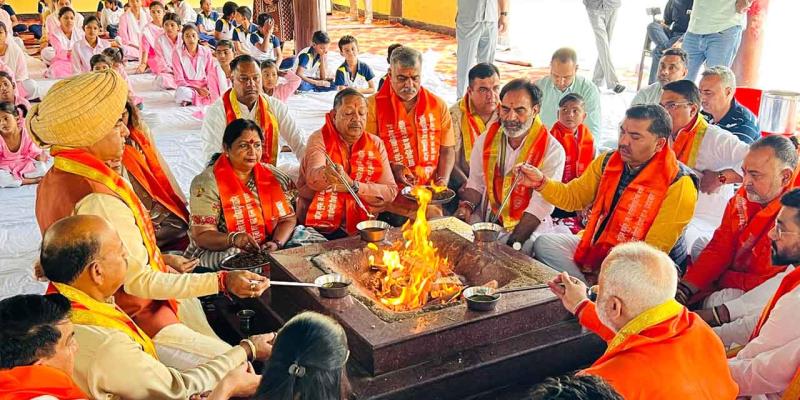 मंगल गान से गूंजी कर्णनगरी, सेवा उत्सव के रूप में मनाया निष्काम कर्मयोगी मनोहर लाल का जन्मदिन