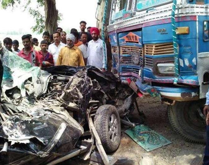 Road Accident, Jeep, Truck, 4 Died, Punjab