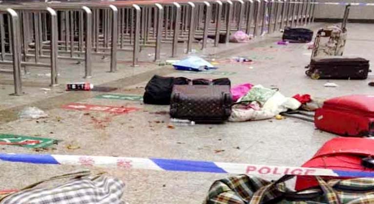China, Blast, Kindergarten, 8 killed, Injured
