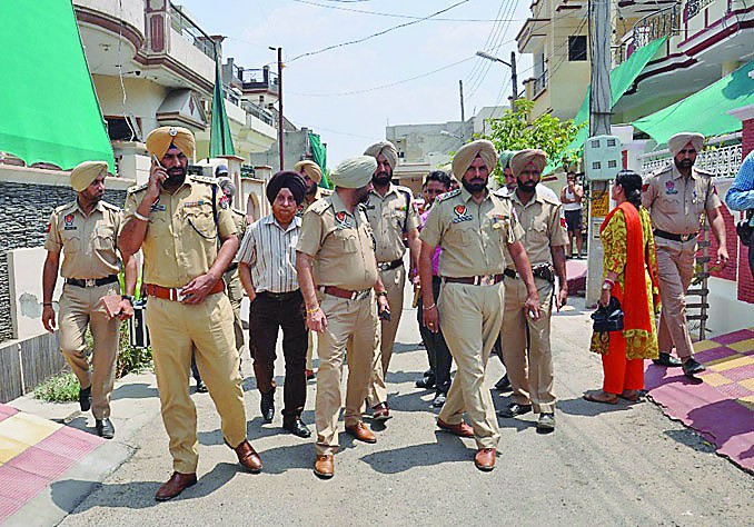 Engineer, Son, Suicide, Father, Arrested, Panic, Satchel Charge